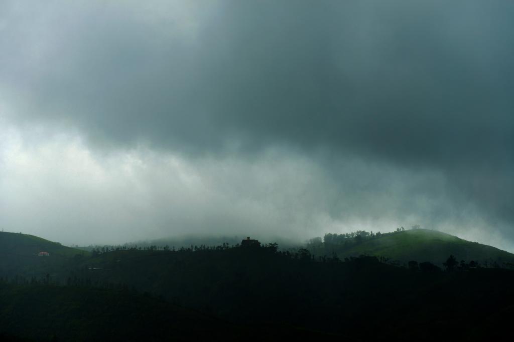 Green Meadows Vagamon Villa Buitenkant foto